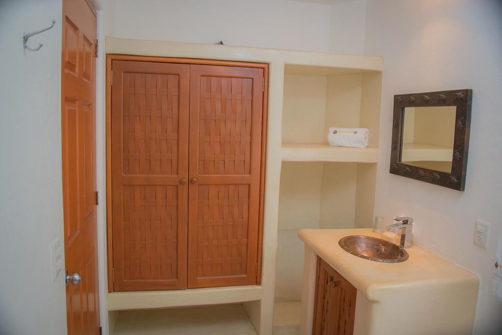 Bungalows Arena Dorada (Adults Only) Zihuatanejo Exterior foto