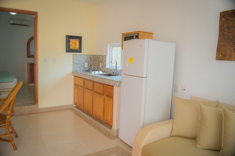 Bungalows Arena Dorada (Adults Only) Zihuatanejo Exterior foto